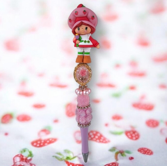 Handmade Strawberry Shortcake & Friends Beaded Pen - Picture 2 of 3